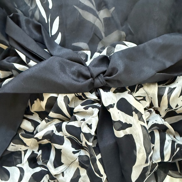 Burlapp Bathing Suit Cover Up - Picture 6 of 6